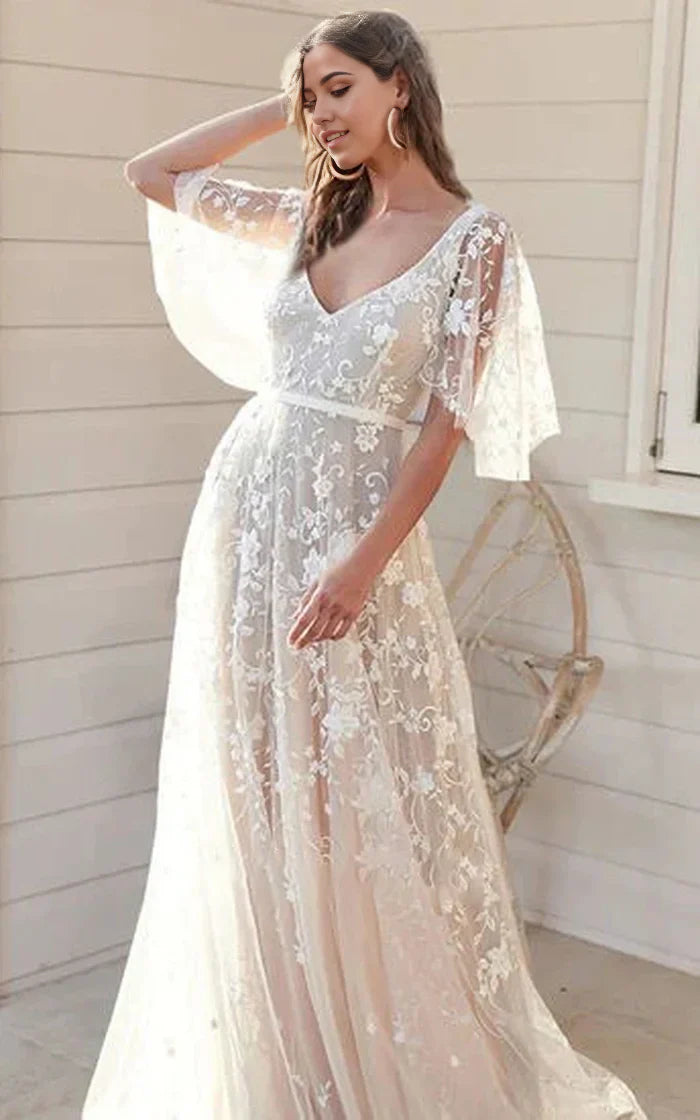 Vestido de novia de corte A con encaje floral, espalda en V profunda, mangas cortas acampanadas